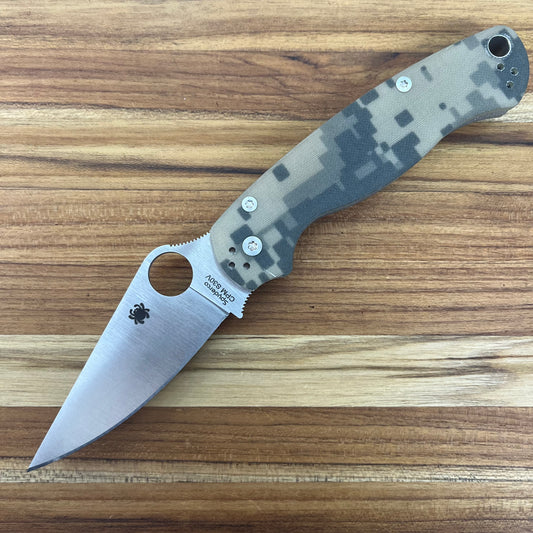 Spyderco Para Military 2 Camo G10 Folder