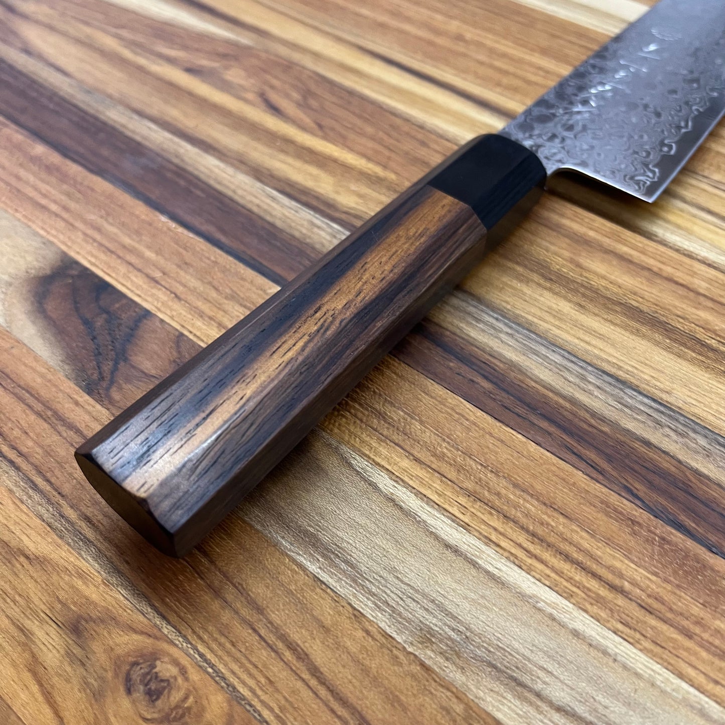 Kikuichi Nickel Warikomi Damascus 180mm (7") Santoku