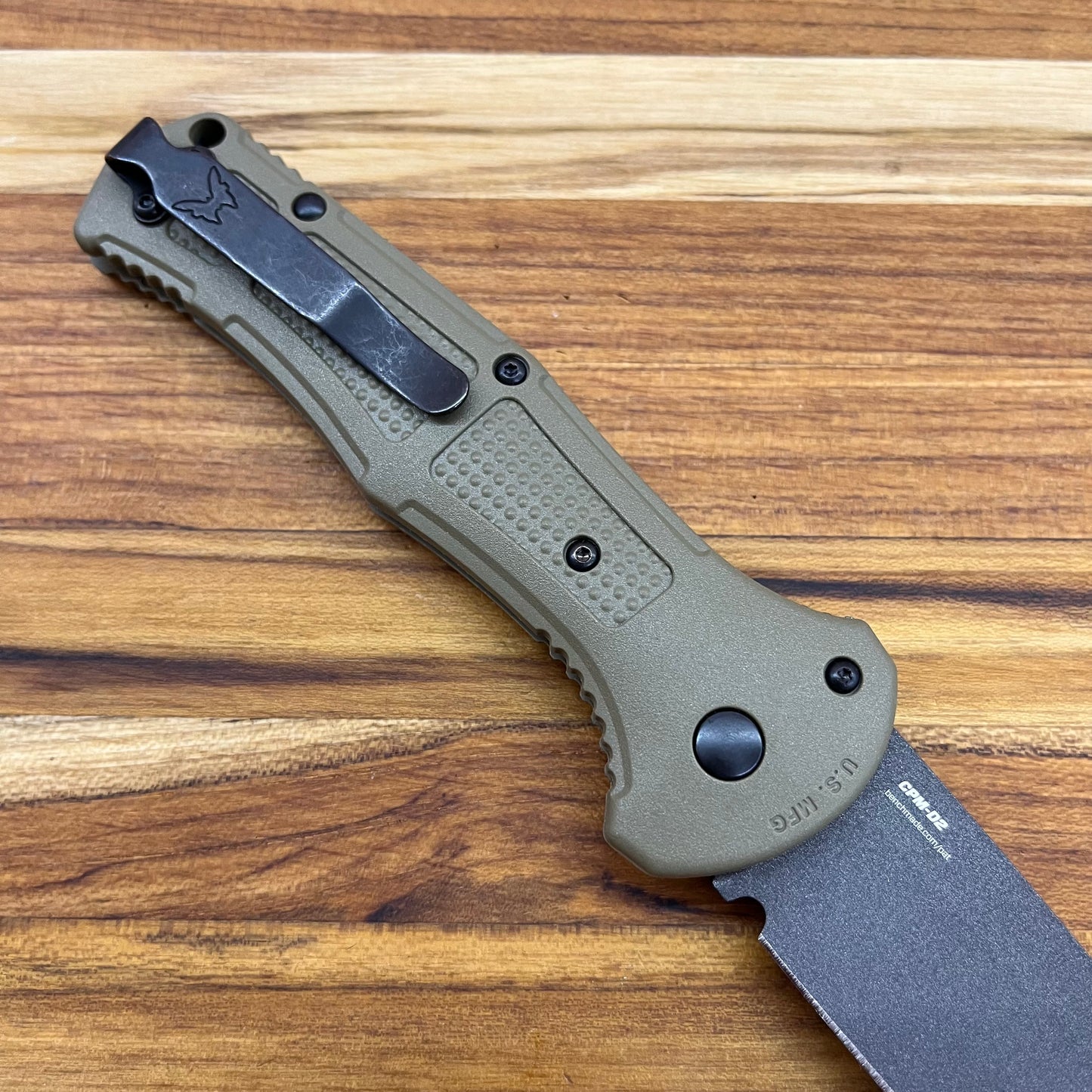 Benchmade Claymore 3.5" Auto w/ Foliage Green Grivory Handle
