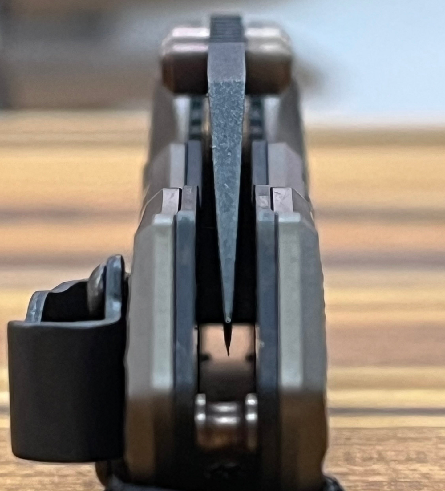 Benchmade 290BK-1 Flat Dark Earth Full Immunity