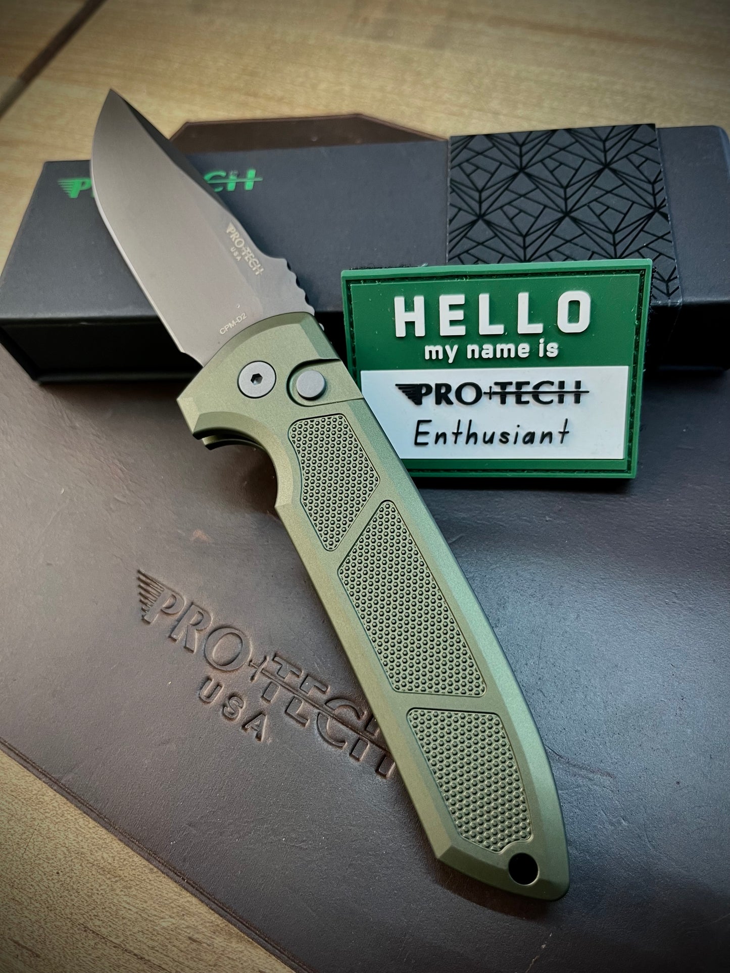 Pro-tech LG327-Green Textured Green Rockeye Auto