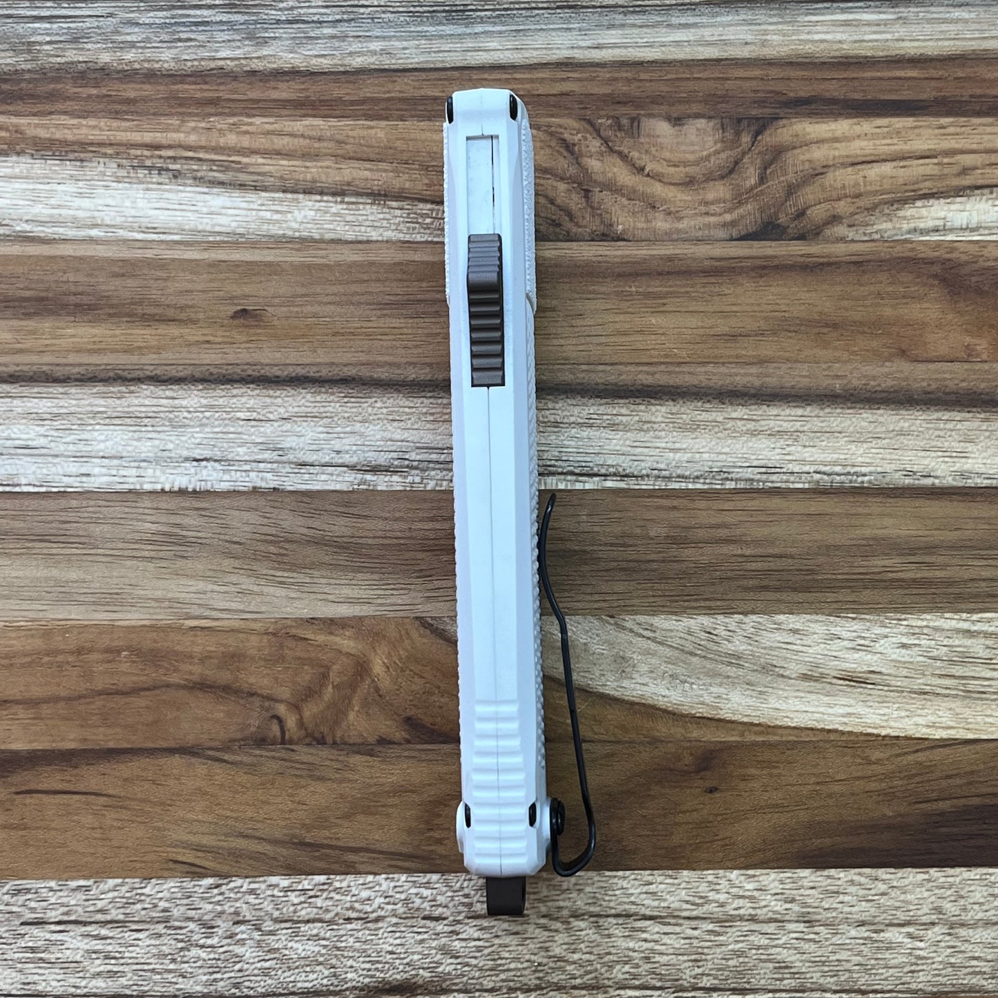 Benchmade Shootout 3.5" OTF w/ Cool Gray Grivory Handle