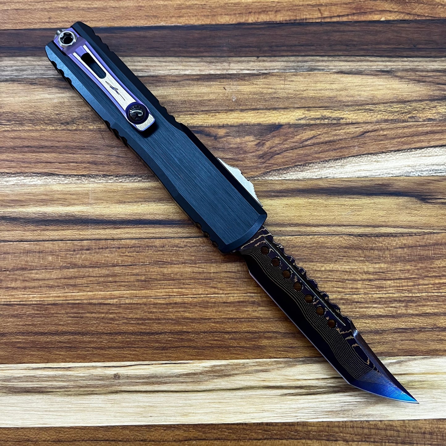 Microtech Ultratech Gen III Hellhound 4" OTF Marfione Select Blued Baker Forge Coppermai Damascus w/ Purple Titanium Accent