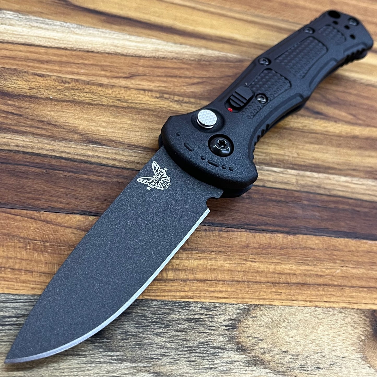 Benchmade Mini Claymore 3" Auto w/ Textured Black Grivory Handle
