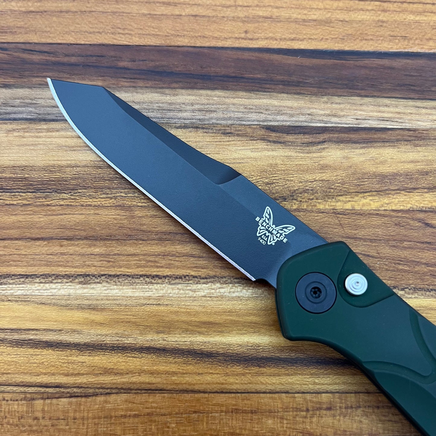 Benchmade Osborne 3.5" Auto w/ Green Aluminum Handle