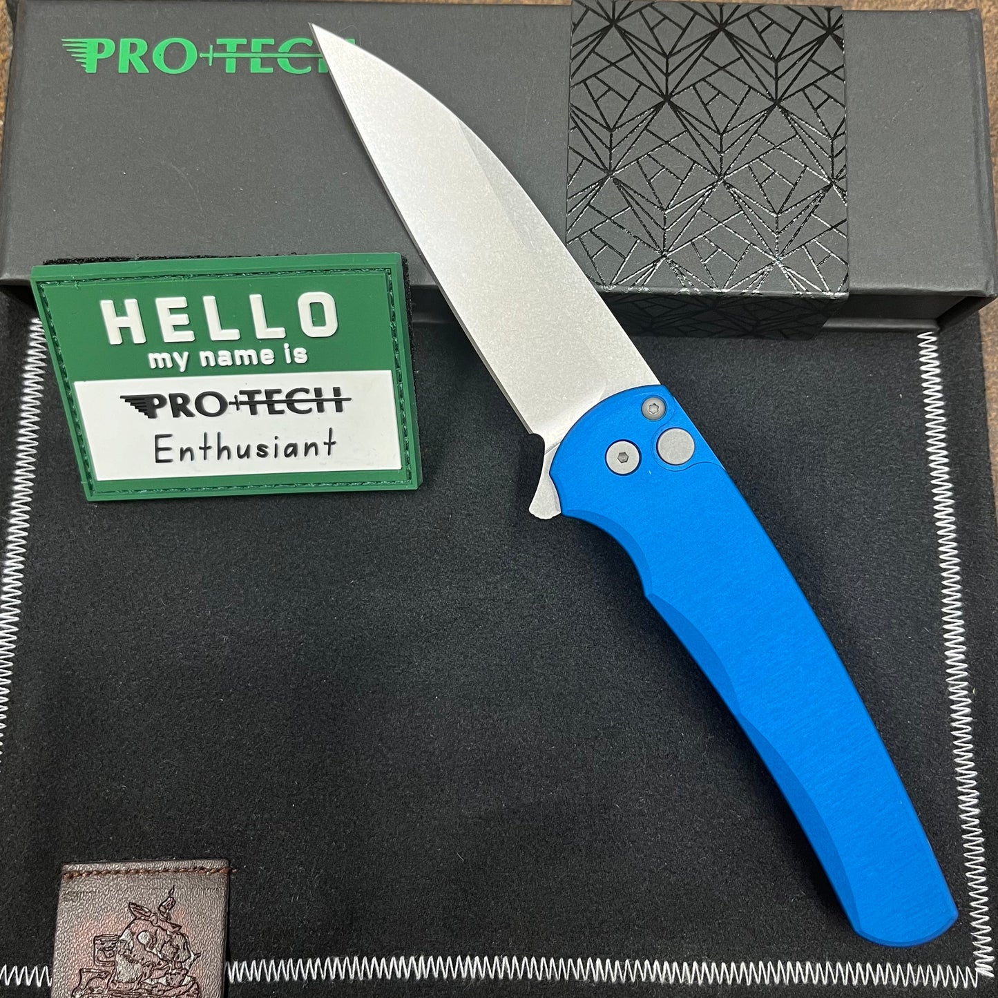 Pro-tech 5301-Blue Malibu Magnacut Wharncliffe Folder
