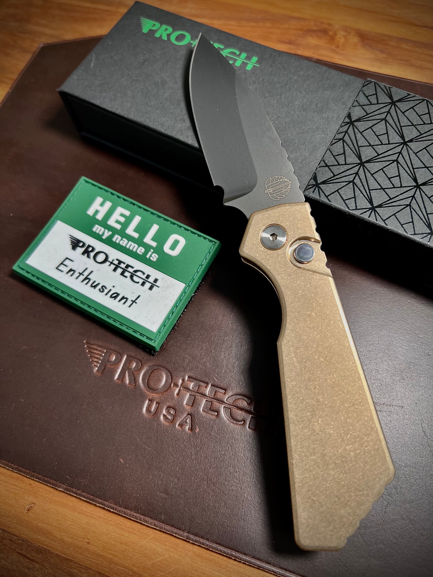 Pro-tech PT232 Strider PT+ Albronze Smoky Grey Magnacut Auto