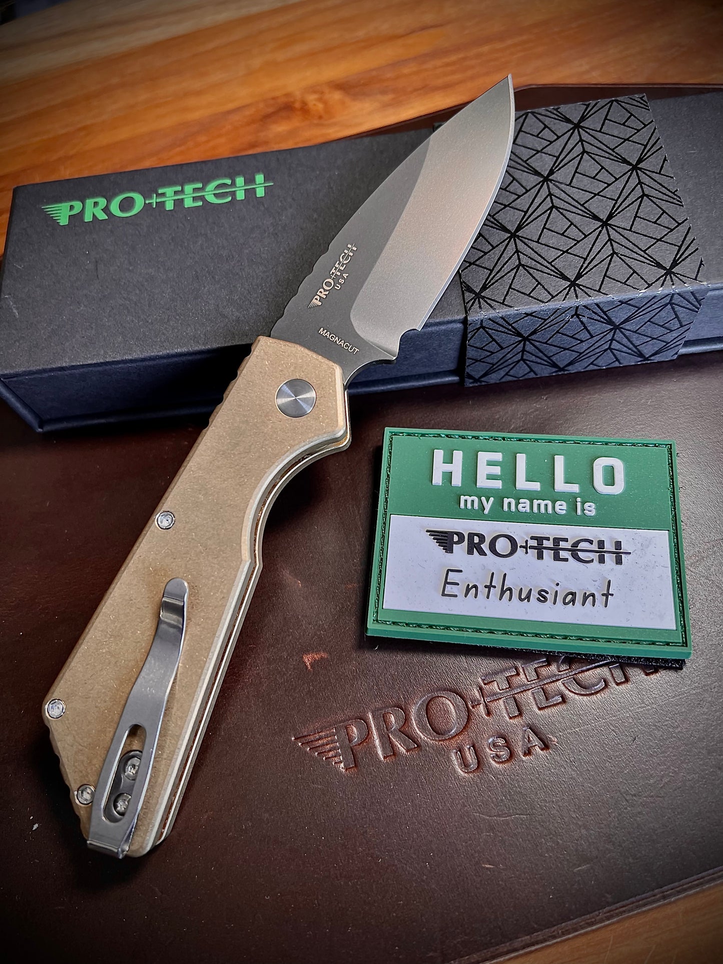 Pro-tech PT232 Strider PT+ Albronze Smoky Grey Magnacut Auto