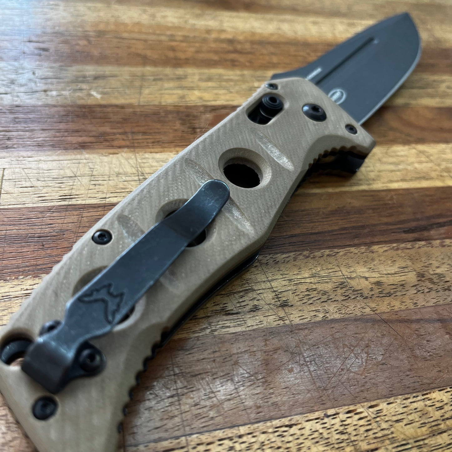 Benchmade Adamas 3.75" Auto w/ Tan G10 Handle & Nylon Sheath