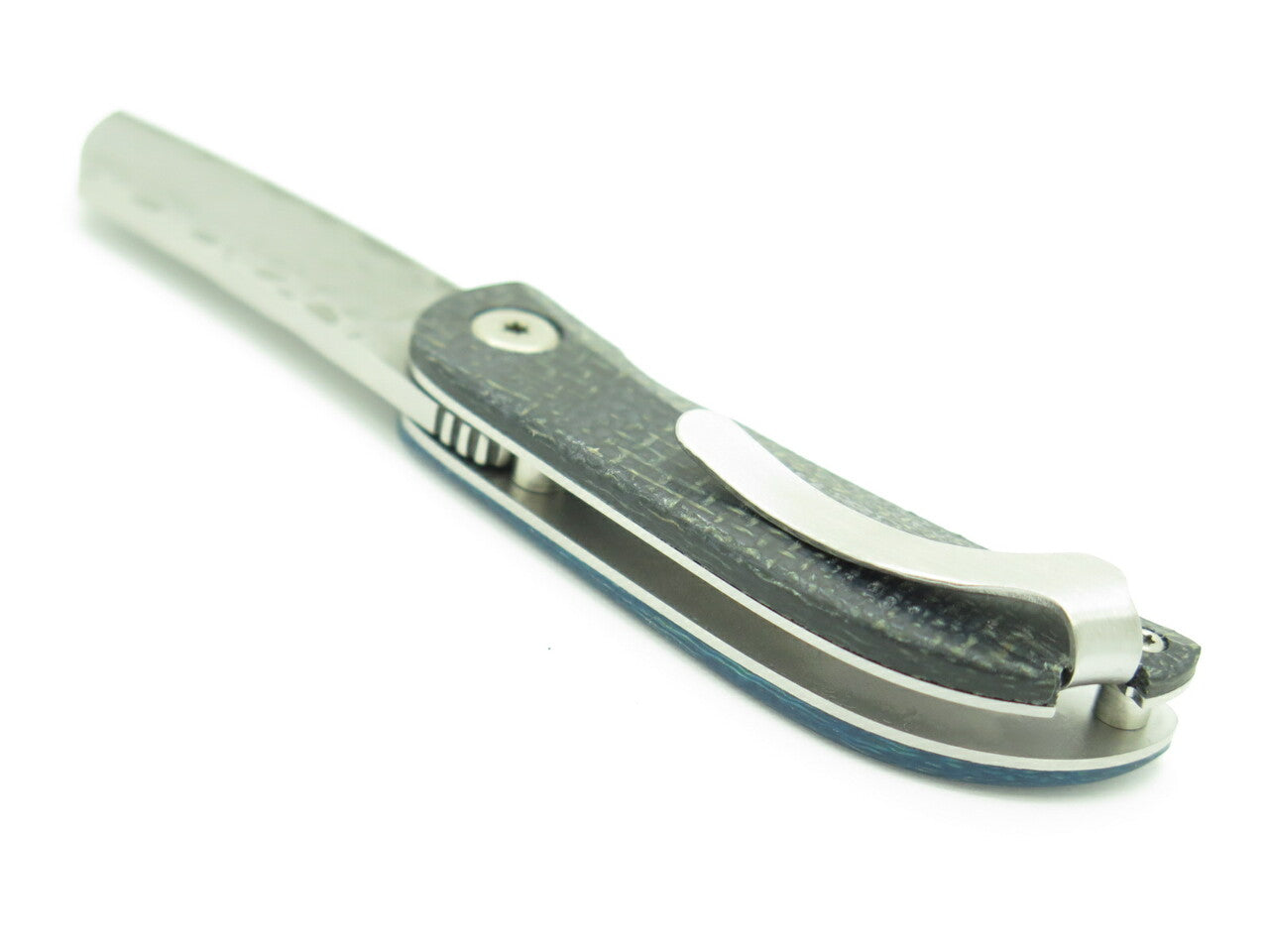 Mcusta MC-212D VG10 Damascus Black and Blue Folder