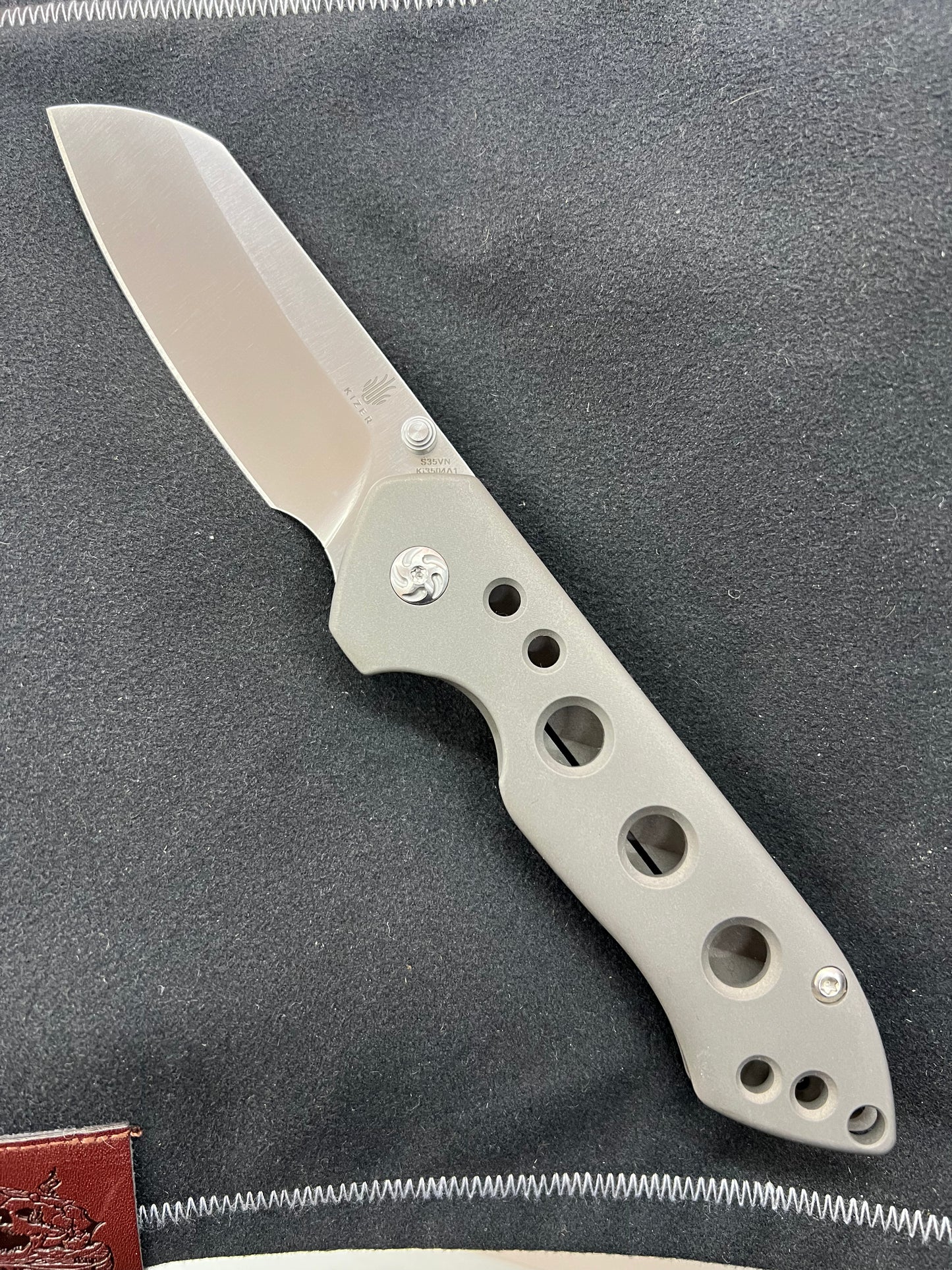 Kizer Ki3504A1 Degnan Guru Titanium Framelock Folder *DISCONTINUED*