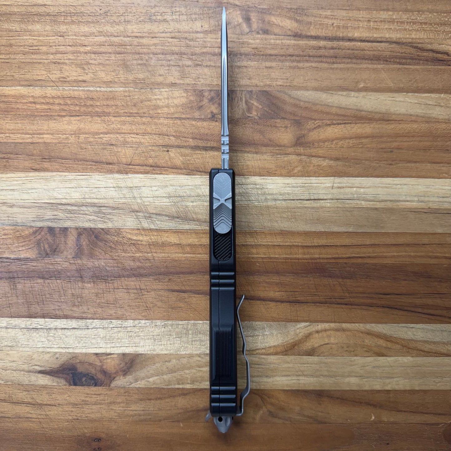 Microtech Scarab II Gen III Executive T/E 4" F/S OTF w/ Black Aluminum Handle