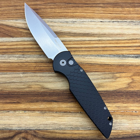 Pro-Tech TR-3 3.5" Auto w/ MagnaCut & Black Fishscale Aluminum Handle