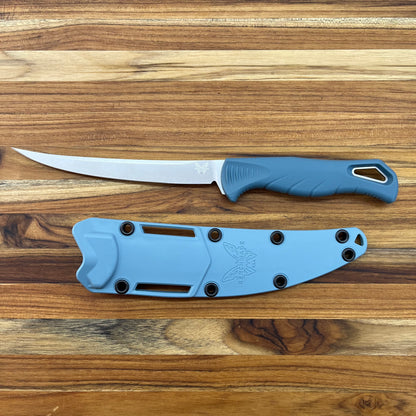 Benchmade Fishcrafter 5" Fillet Knife w/ Sheath & Depth Blue Santoprene