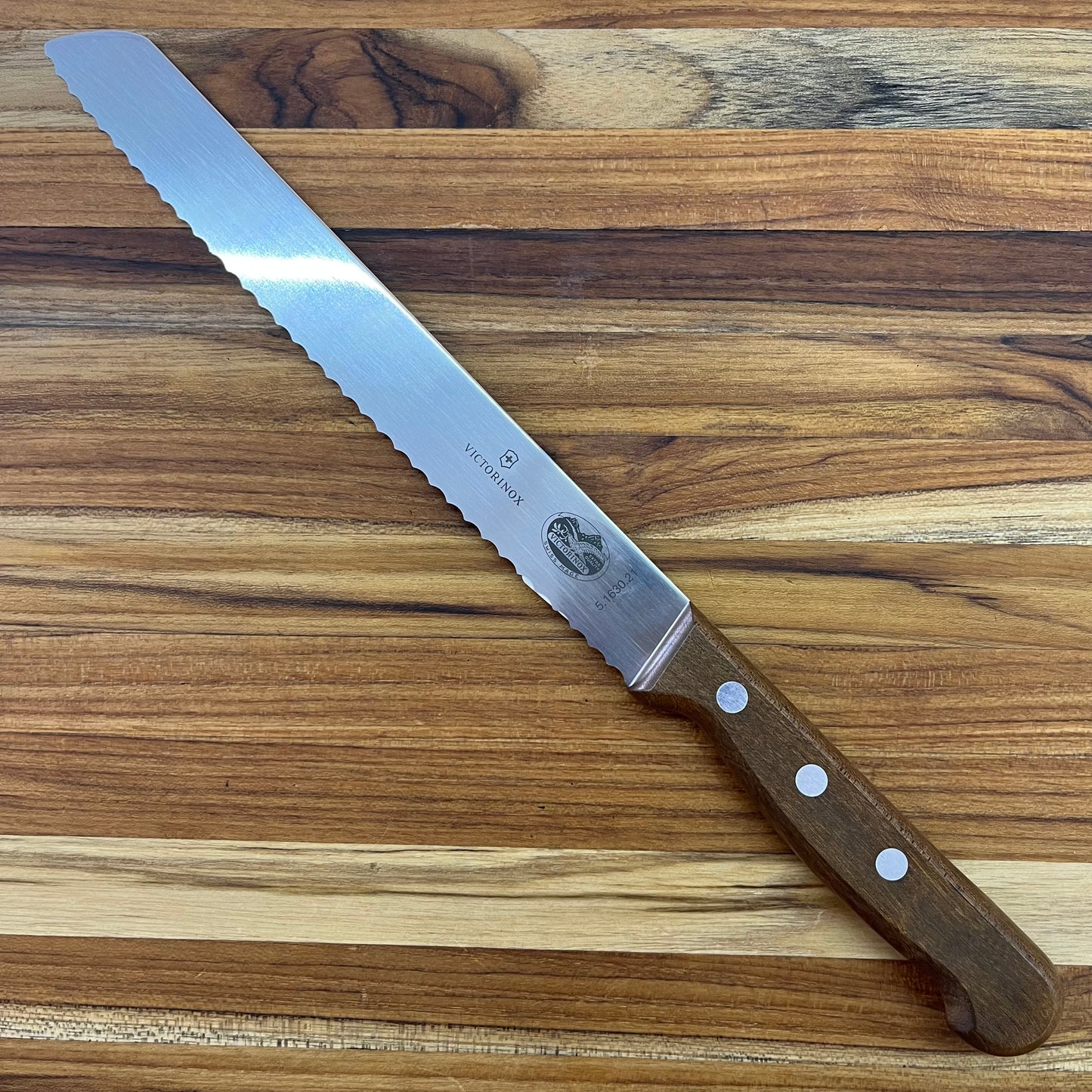 Victorinox Rosewood 8" Bread Knife