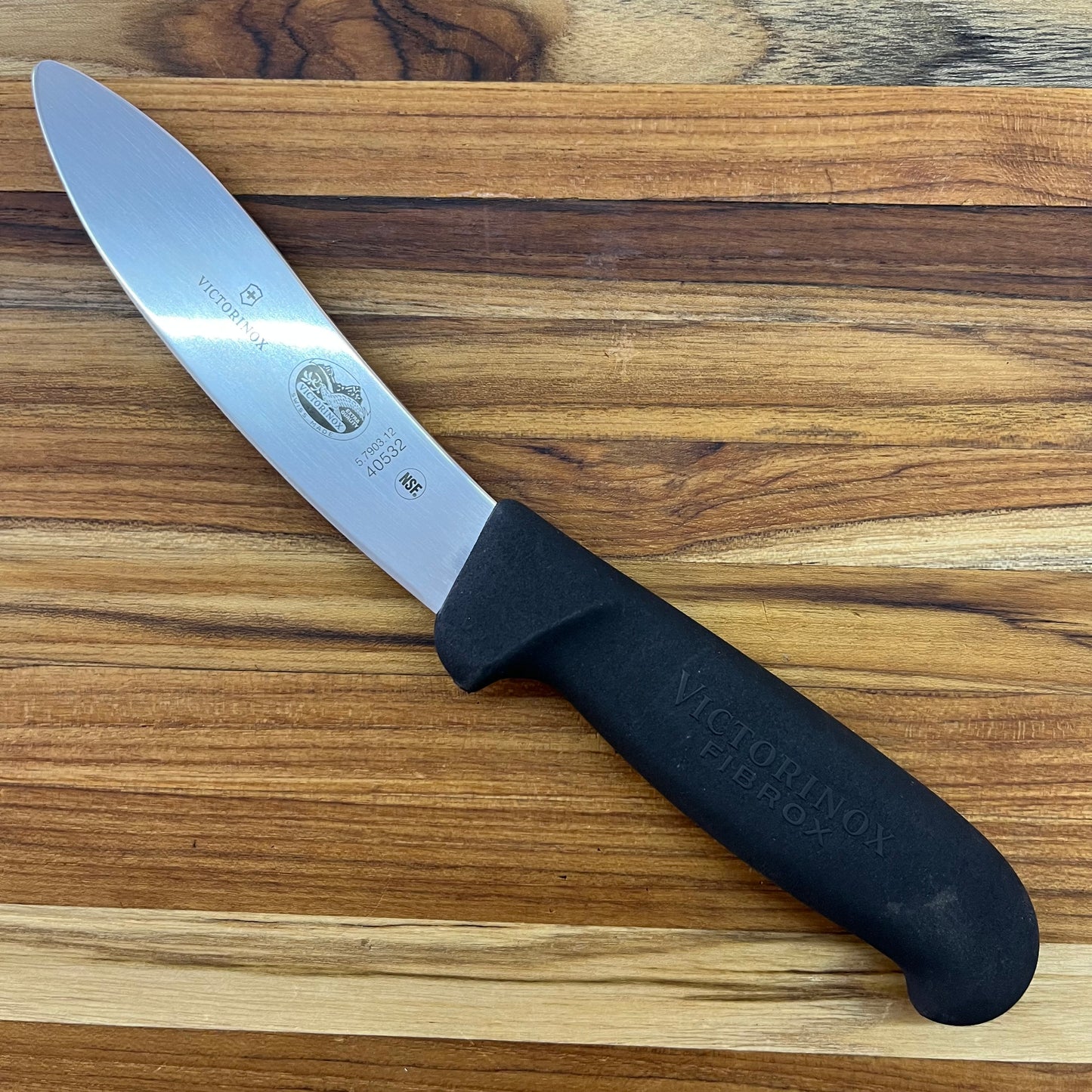 Victorinox Fibrox Pro 5” Lamb Skinning Knife