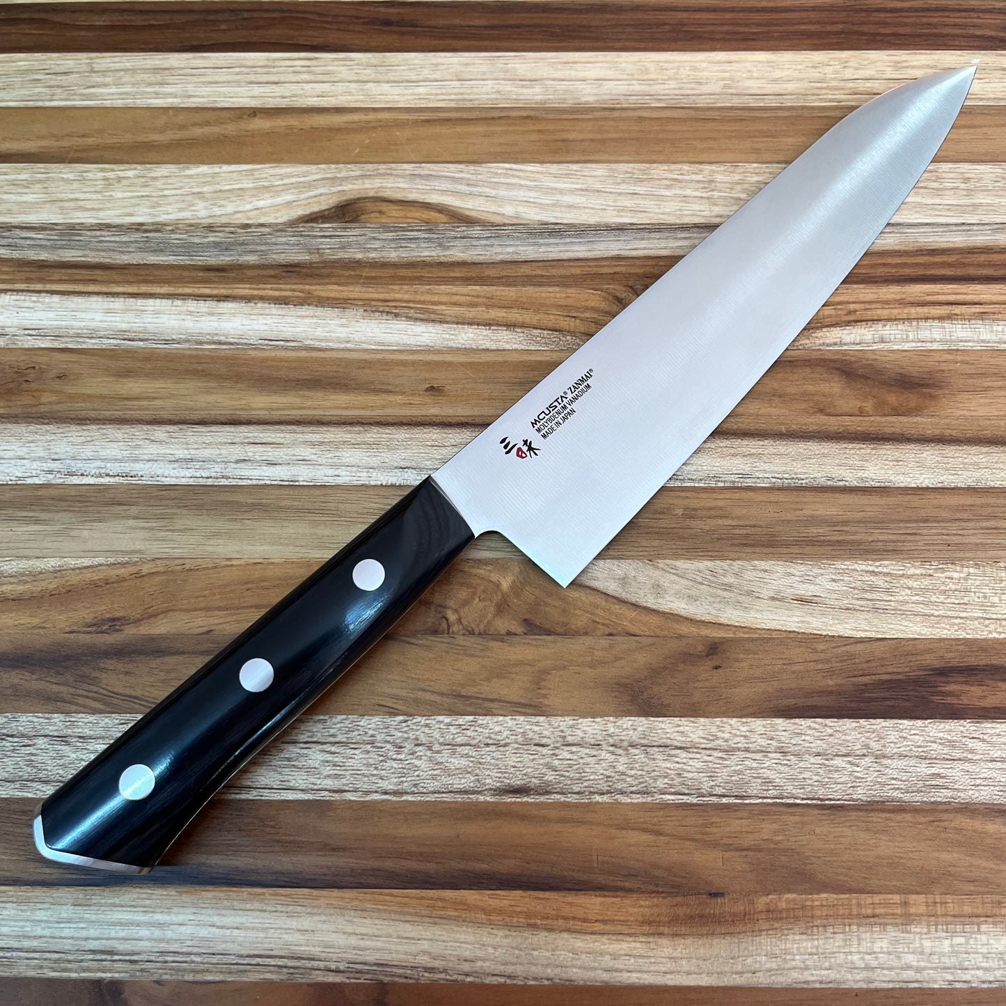 Mcusta Zanmai Modern Molybdenum 210mm (8.25") Gyuto