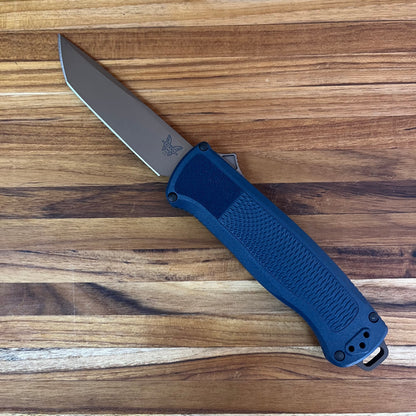 Benchmade Shootout 3.5" OTF w/ Crater Blue Grivory Handle