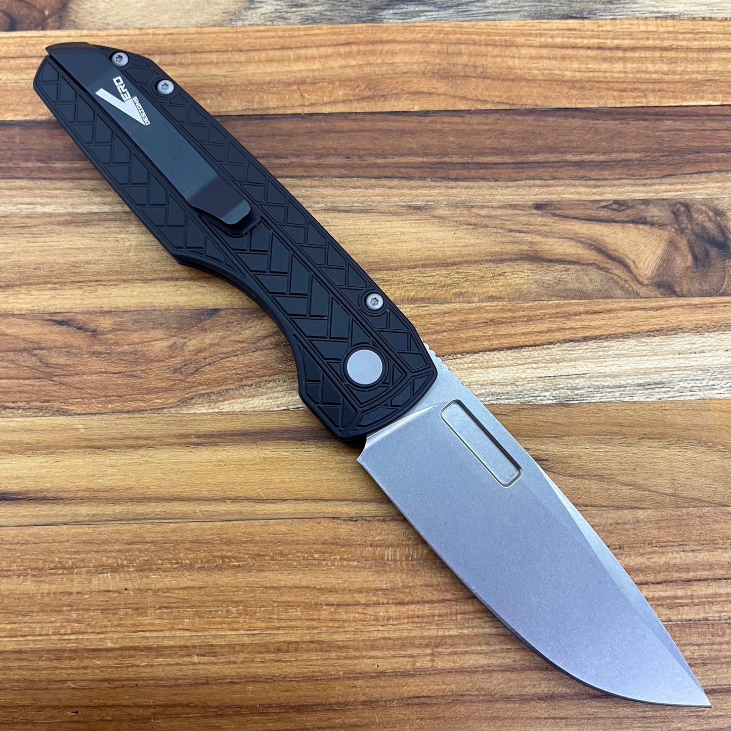 Pro-Tech Vero Synapse 2 3.5" Auto w/ Black Herringbone Textured Aluminum Handle