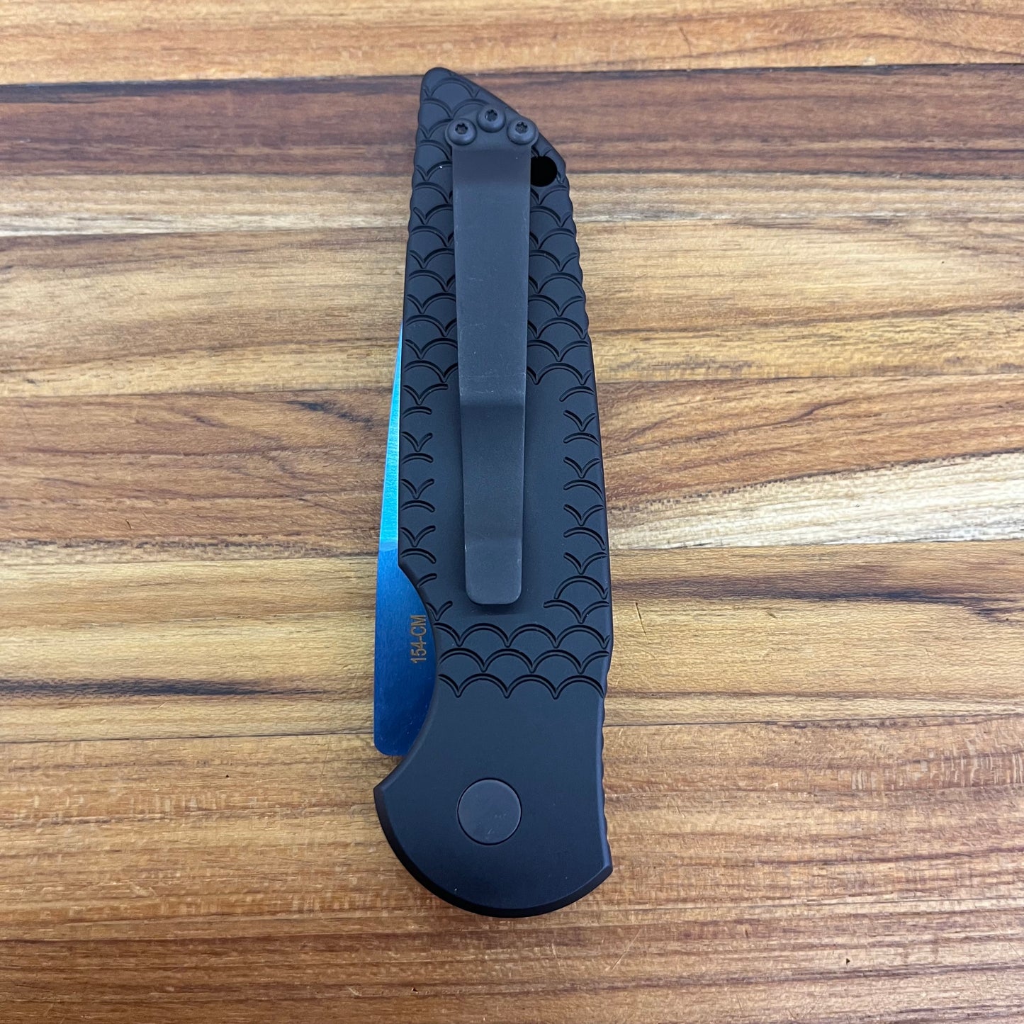 Pro-Tech TR-3 3.5" Auto w/ Sapphire Blade & Black Fishscale Textured Aluminum Handle