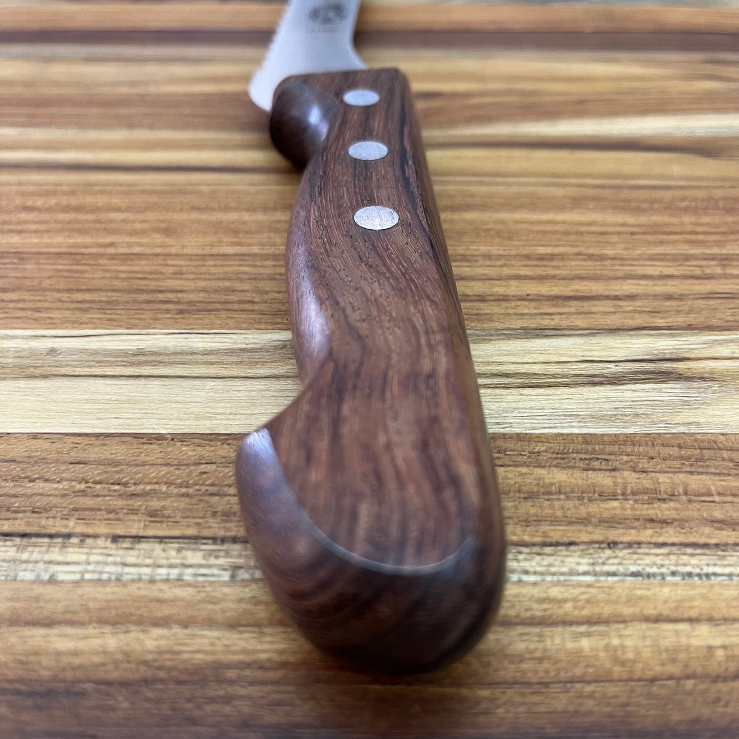 Victorinox Rosewood 7.5" Offset Bread Knife