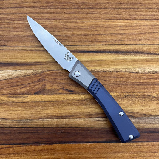 Benchmade Successor Folding Knife w/  Ash Grey & Crater Blue Aluminum Handle