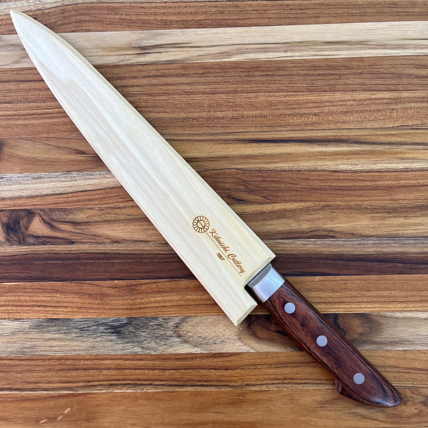 Kikuichi Magnetic Saya 210mm (8.25") Sujihiki w/ Poplar Wood