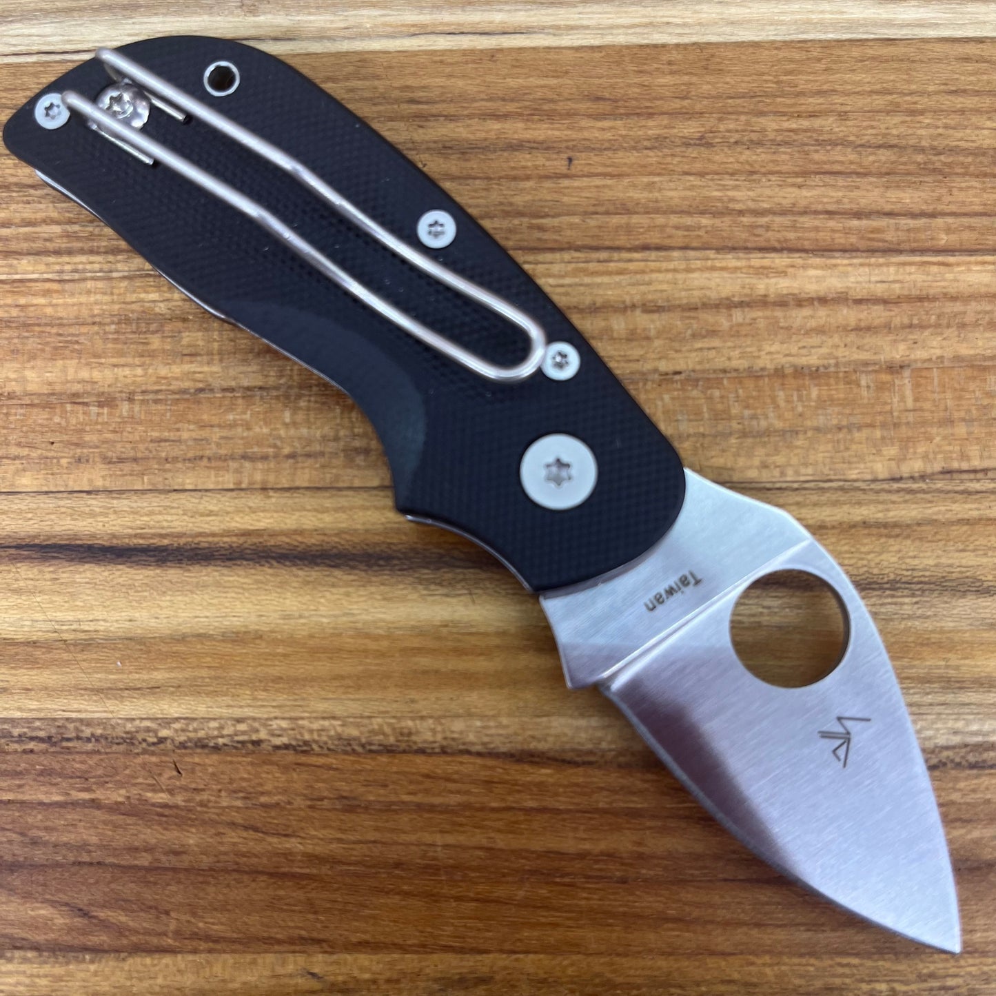 Spyderco Chicago 2" Folding Knife w/ Black G10 Handle