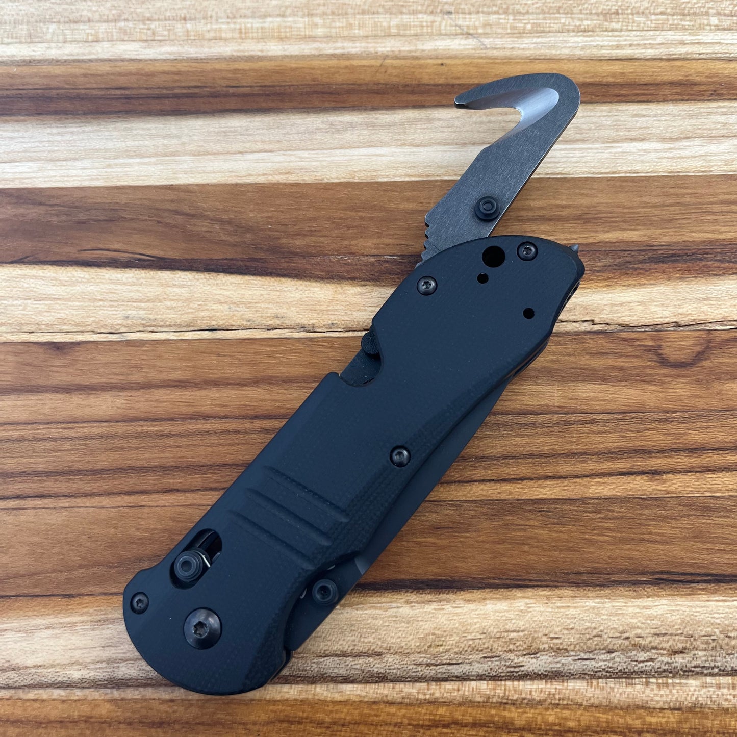 *DISCONTINUED* Benchmade Tactical Triage 3.5" All Black Rescue Folding Knife