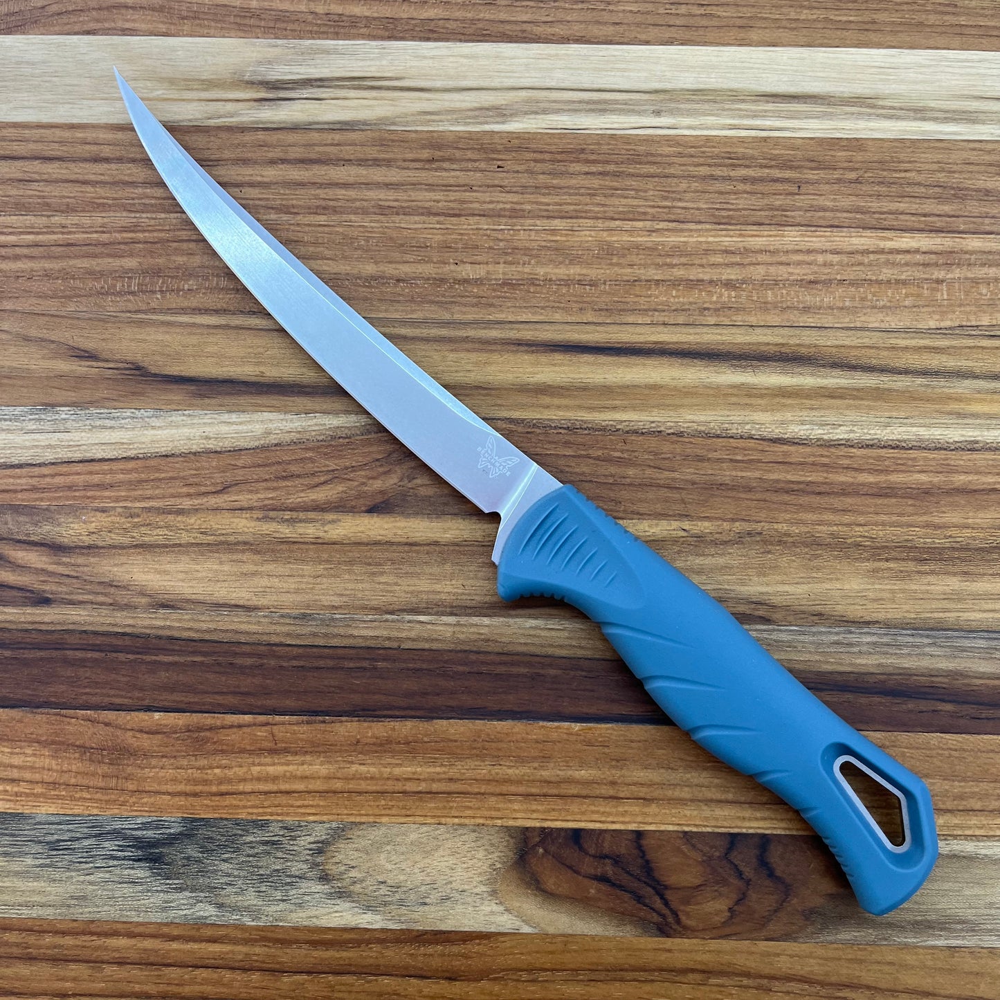 Benchmade Fishcrafter 5" Fillet Knife w/ Sheath & Depth Blue Santoprene