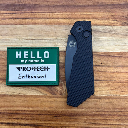 Pro-Tech Strider PT+ 2.5" All Black Auto w/ Textured Aluminum Handle