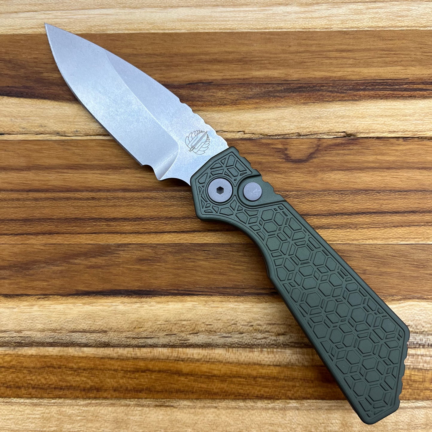 Pro-Tech Strider PT+ 3" Auto w/ Green Gridlock Handle