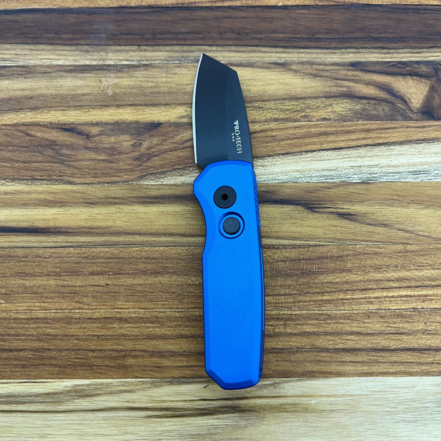 Pro-Tech Runt 5 2" Auto w/ Blue Aluminum Handle