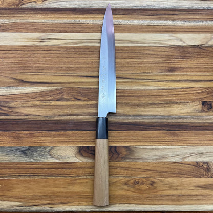 Kikuichi Kasumitogi 210mm Yanagi w/ Saya