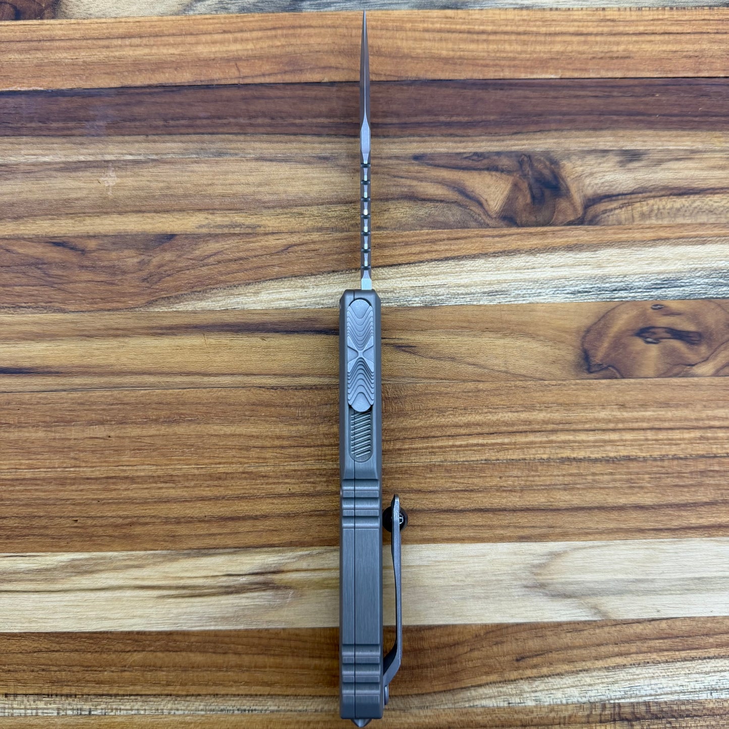 Microtech Signature Series Ultratech EX Gen III ZBP Interceptor S/E 3.5" OTF w/ Natural Clear Aluminum Handle