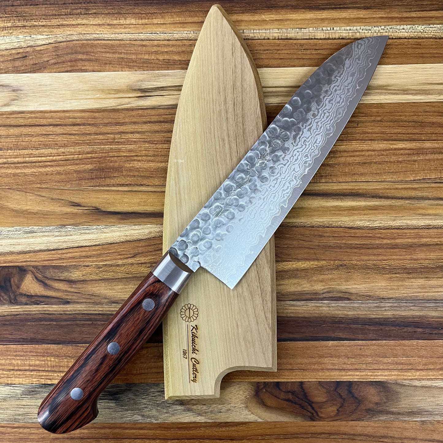 Kikuichi Magnetic Saya 180mm (7") Santoku w/ Poplar Wood