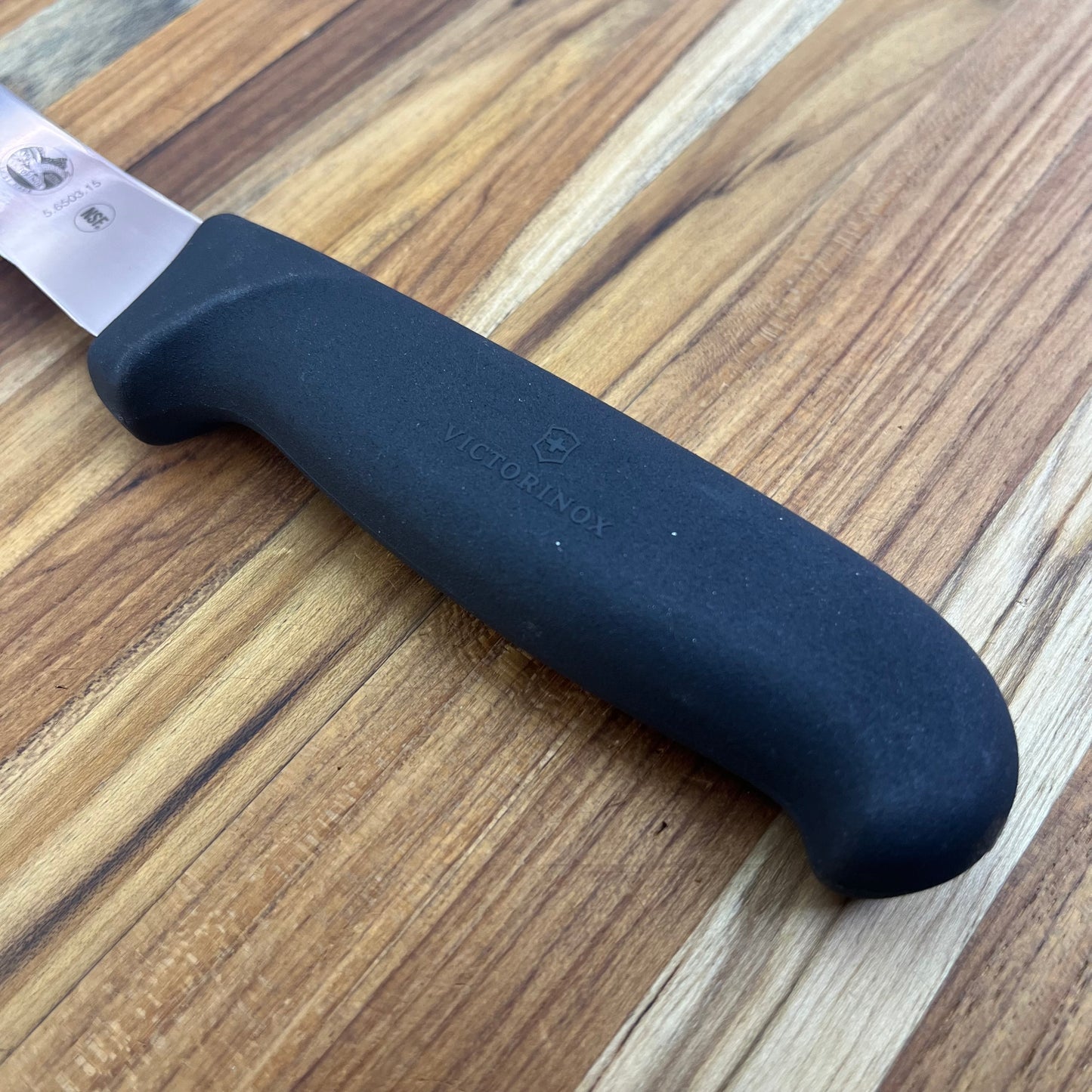 Victorinox Fibrox Pro 6” Stiff Curved Tall Boning Knife
