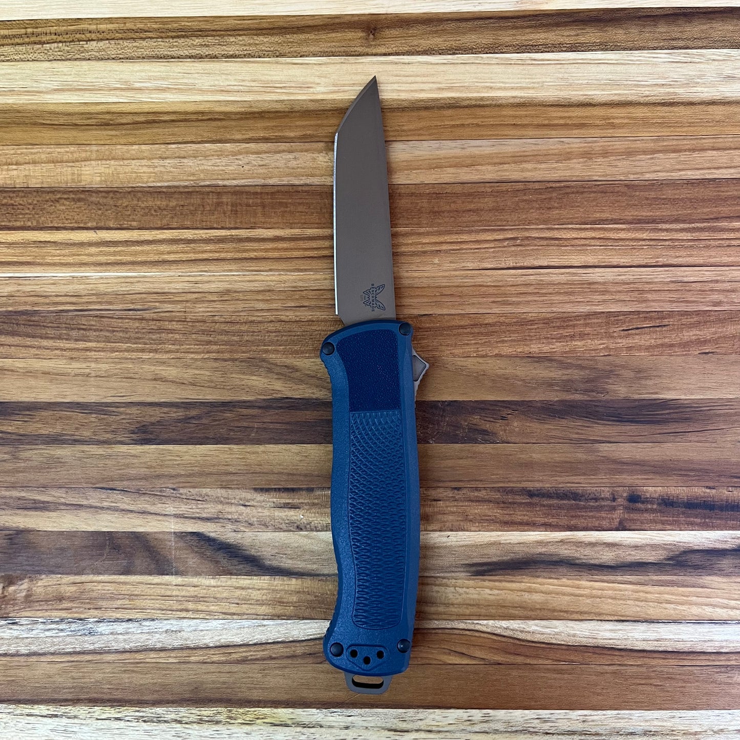 Benchmade Shootout 3.5" OTF w/ Crater Blue Grivory Handle