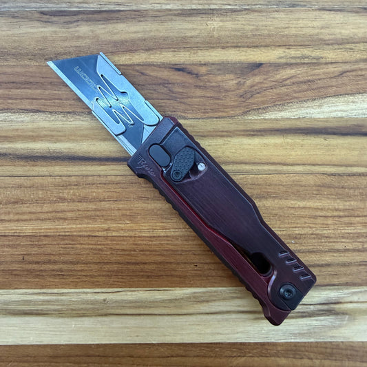 Reate Exo-U Gravity 2.5" Utility Knife w/ Distressed Red Handle