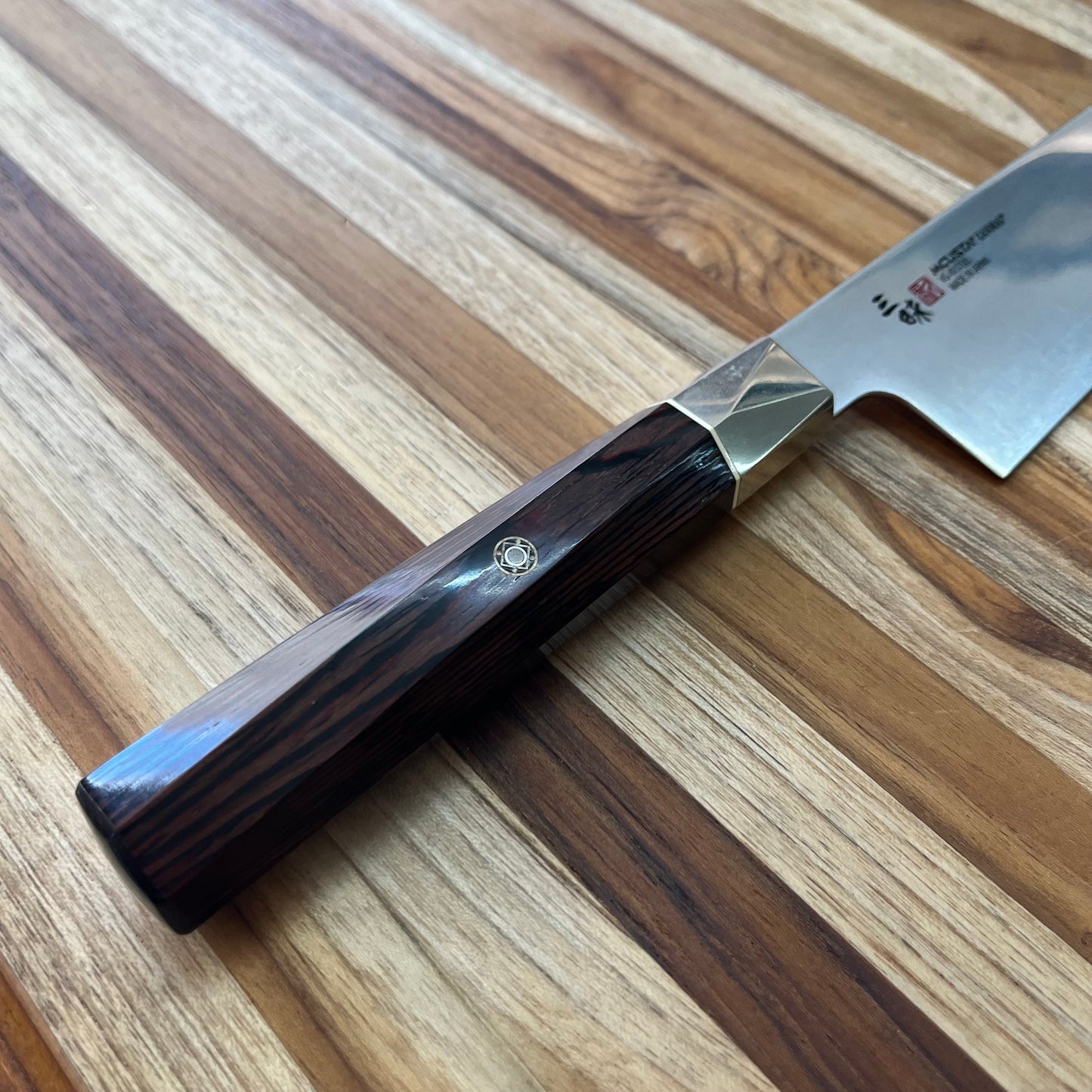 Mcusta Zanmai Supreme Twisted 180mm Santoku