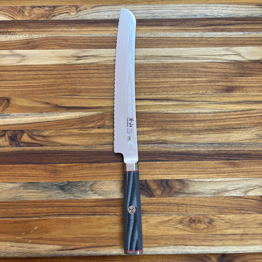 Cangshan Yari 9" Bread Knife w/ Saya