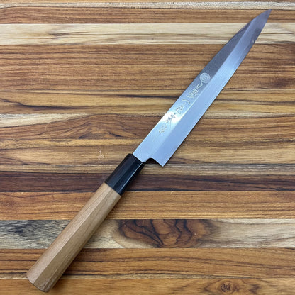 Kikuichi Kasumitogi 210mm Yanagi w/ Saya