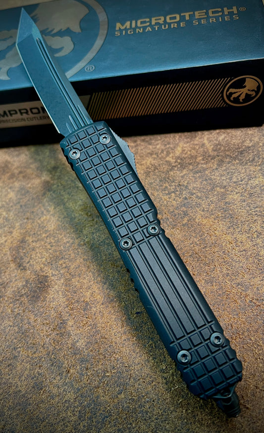 Microtech 123-1UT-DSH Ultratech T/E DLC Delta Frag Shadow Signature Series OTF Auto