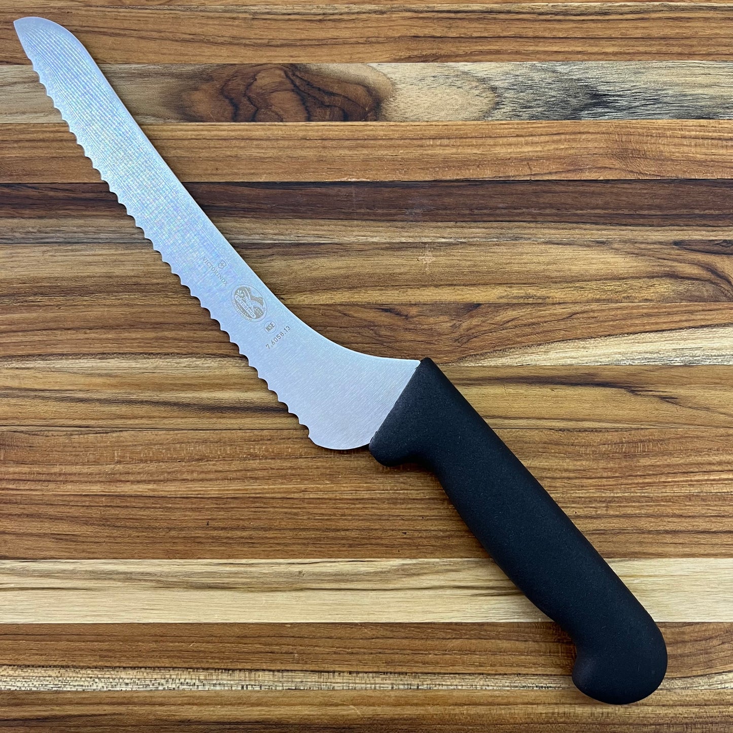 Victorinox Fibrox Pro 9” Offset Bread Knife