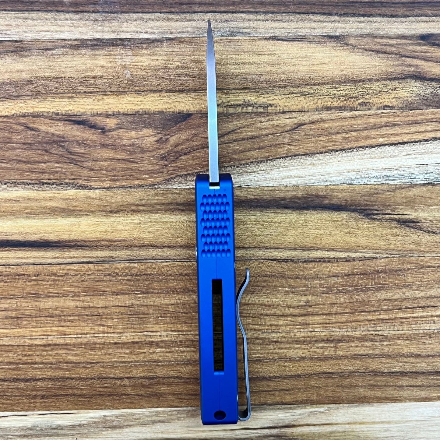 Pro-Tech Runt 5 2" Auto w/ Textured Blue Handle