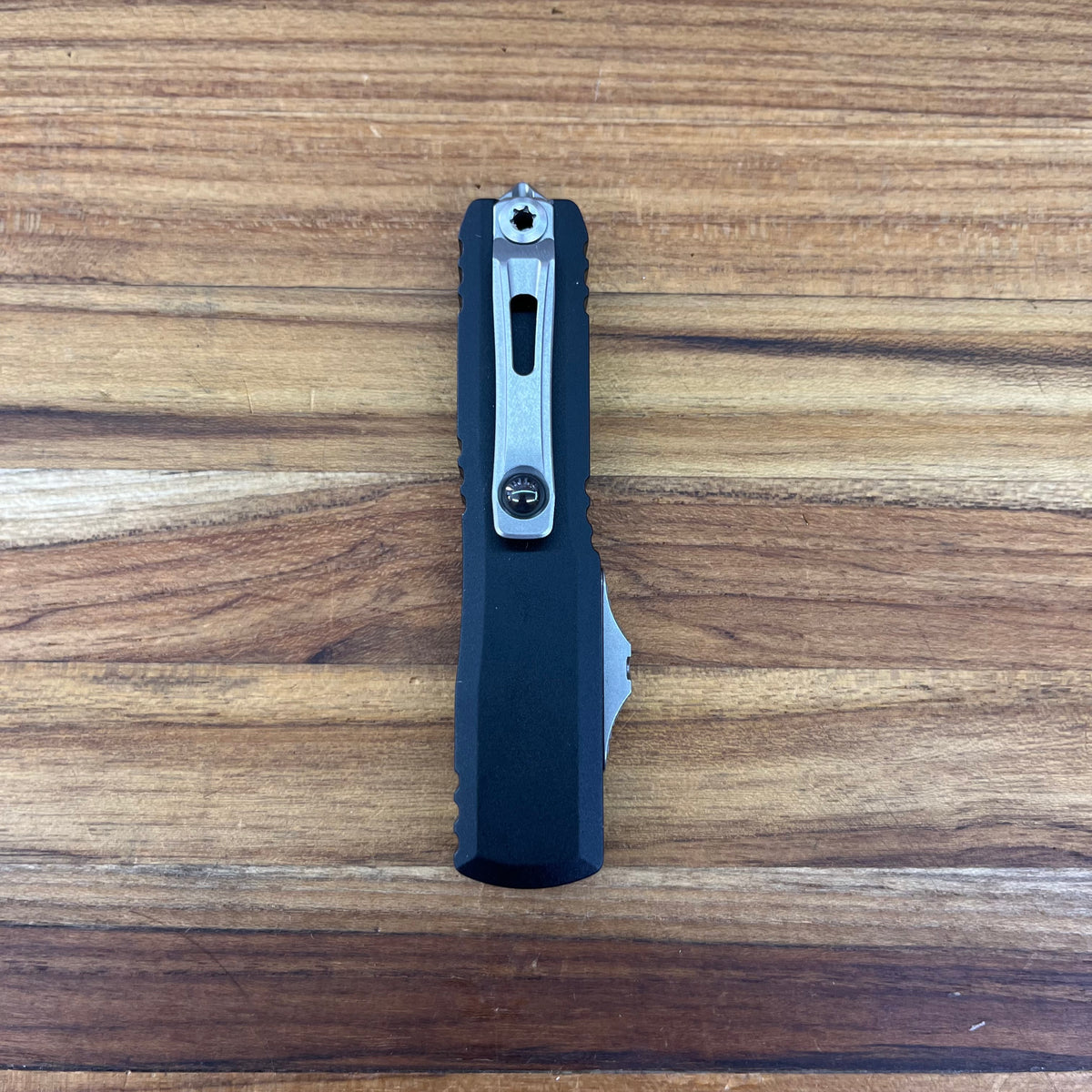 Microtech UTX-70 Gen IV 2.5" OTF w/ Black Aluminum Handle