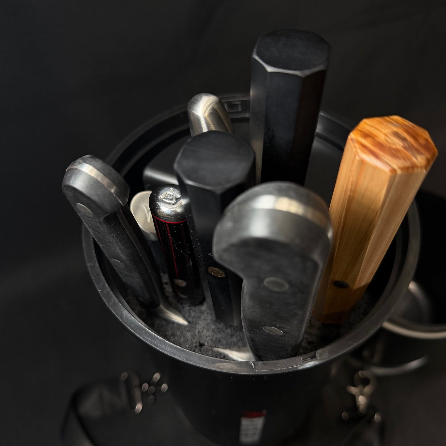 Mise En Block Pro 16" Portable & Multi-Functional Knife Case