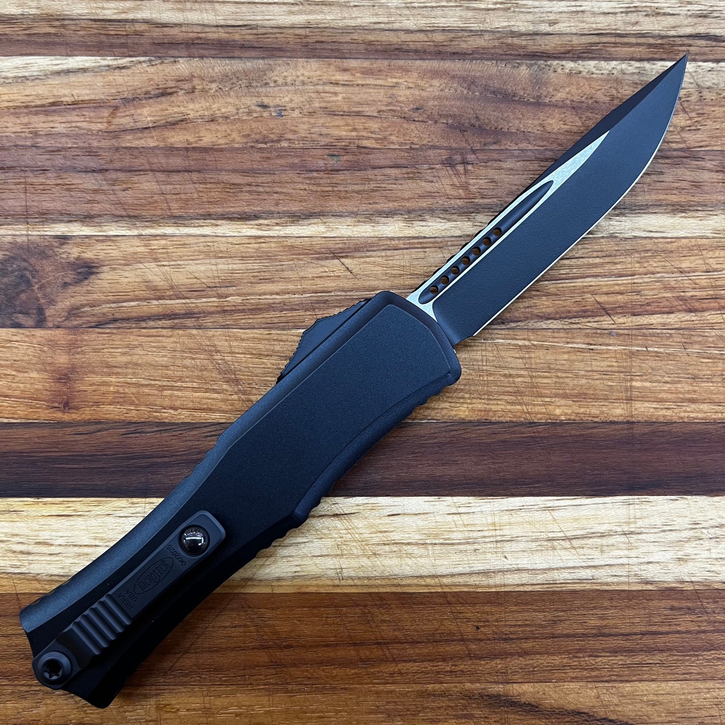 Microtech Hera II Mini S/E 3" Tactical OTF w/ Black Aluminum Handle