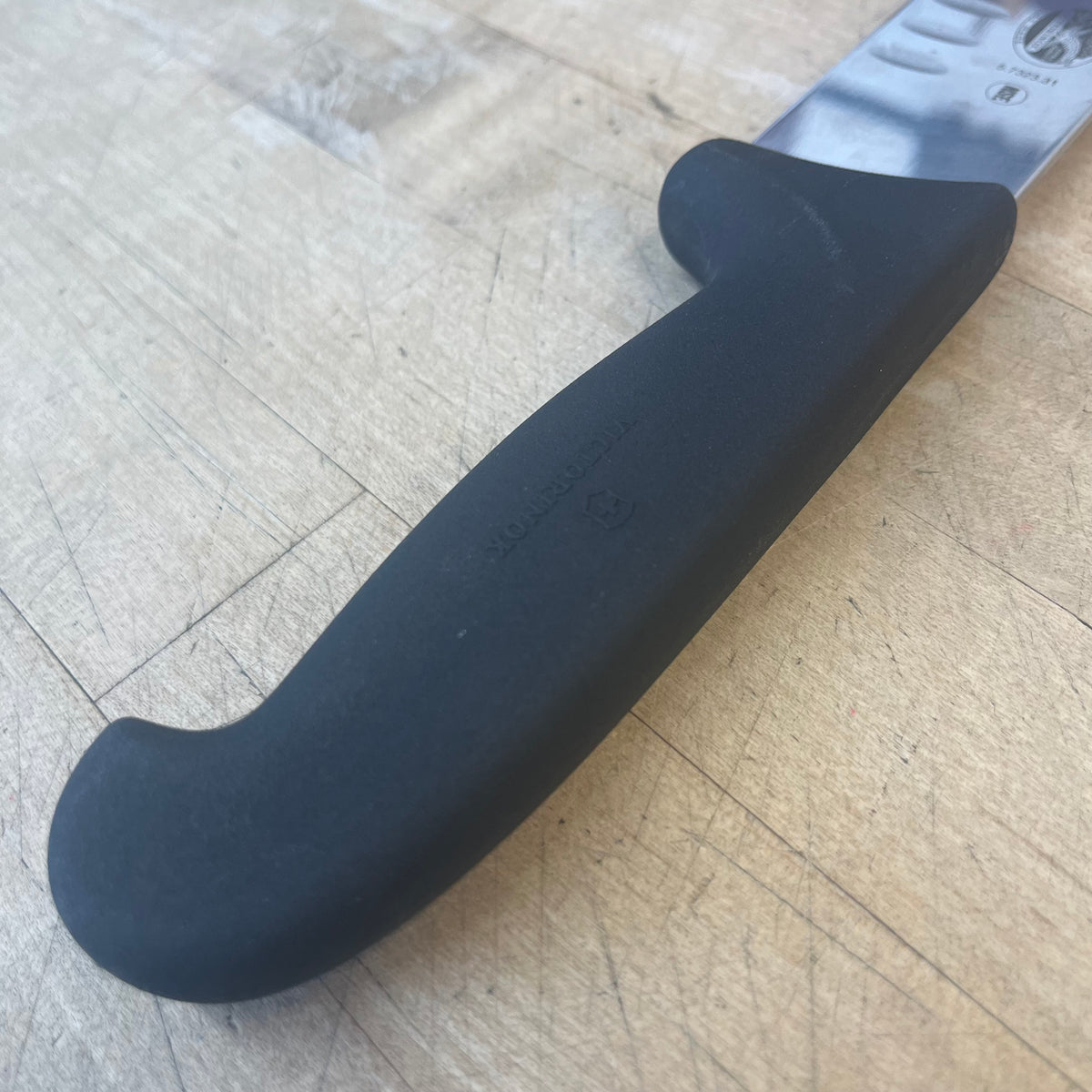 Victorinox Fibrox Pro 12” Cimeter Knife w/ Hollow-Ground