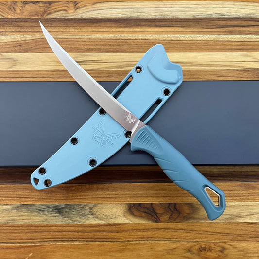 Benchmade Fishcrafter 5" Fillet Knife w/ Sheath & Depth Blue Santoprene
